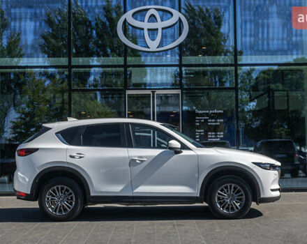 Белый Мазда СХ-5, объемом двигателя 2 л и пробегом 81 тыс. км за 24122 $, фото 18 на Automoto.ua