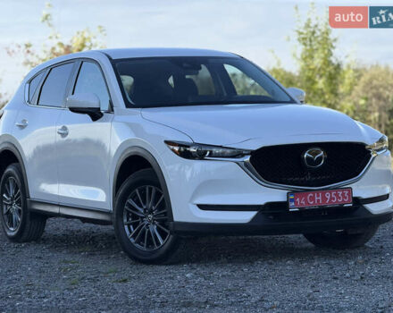 Белый Мазда СХ-5, объемом двигателя 2.5 л и пробегом 128 тыс. км за 20000 $, фото 4 на Automoto.ua