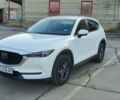 Белый Мазда СХ-5, объемом двигателя 2.49 л и пробегом 165 тыс. км за 19800 $, фото 1 на Automoto.ua