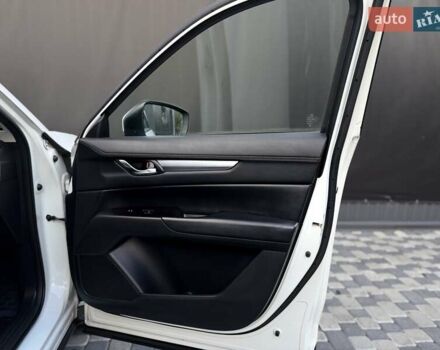 Мазда СХ-5 2020 в Львове на Automoto.ua Белый Мазда СХ-5, объемом двигателя 2.49 л и пробегом 89 тыс. км за 16900 $, фото 50 на Automoto.ua