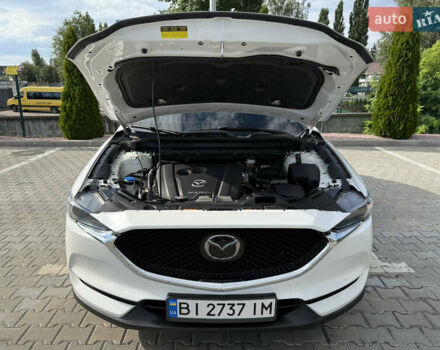 Белый Мазда СХ-5, объемом двигателя 2.49 л и пробегом 75 тыс. км за 24000 $, фото 17 на Automoto.ua