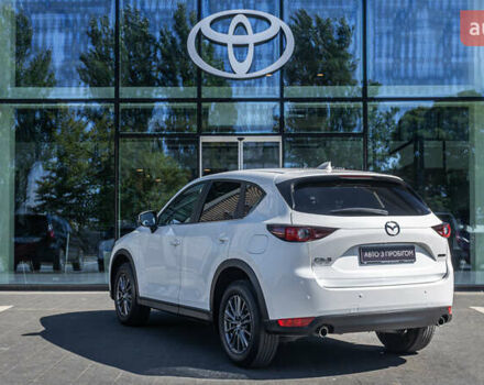 Белый Мазда СХ-5, объемом двигателя 2 л и пробегом 81 тыс. км за 24122 $, фото 1 на Automoto.ua