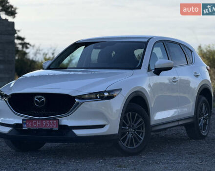 Белый Мазда СХ-5, объемом двигателя 2.5 л и пробегом 128 тыс. км за 20000 $, фото 1 на Automoto.ua