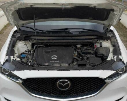 Белый Мазда СХ-5, объемом двигателя 0 л и пробегом 20 тыс. км за 300 $, фото 16 на Automoto.ua