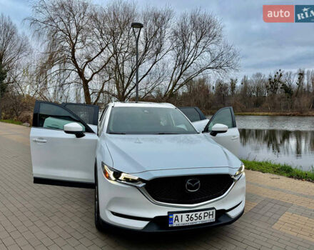 Белый Мазда СХ-5, объемом двигателя 2.49 л и пробегом 70 тыс. км за 23000 $, фото 2 на Automoto.ua