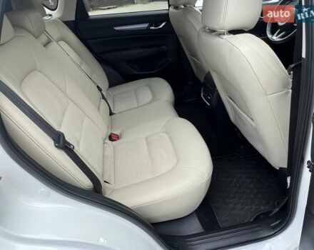 Білий Мазда СХ-5, об'ємом двигуна 2.49 л та пробігом 104 тис. км за 19000 $, фото 8 на Automoto.ua