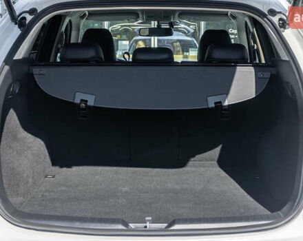 Белый Мазда СХ-5, объемом двигателя 2 л и пробегом 81 тыс. км за 24122 $, фото 10 на Automoto.ua