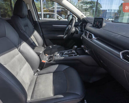 Белый Мазда СХ-5, объемом двигателя 2 л и пробегом 81 тыс. км за 24122 $, фото 5 на Automoto.ua