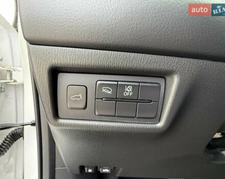 Белый Мазда СХ-5, объемом двигателя 2.49 л и пробегом 75 тыс. км за 24000 $, фото 51 на Automoto.ua