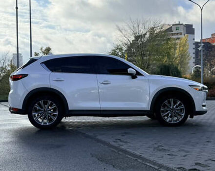 Мазда СХ-5 2020 у Дніпро (Дніпропетровську) на Automoto.ua Білий Мазда СХ-5, об'ємом двигуна 2.49 л та пробігом 58 тис. км за 20500 $, фото 2 на Automoto.ua