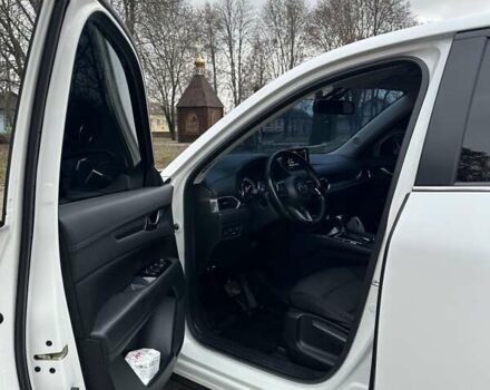 Білий Мазда СХ-5, об'ємом двигуна 2 л та пробігом 62 тис. км за 23000 $, фото 11 на Automoto.ua