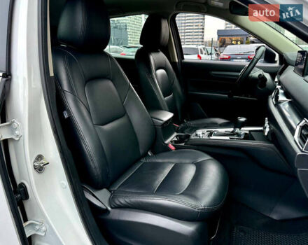 Белый Мазда СХ-5, объемом двигателя 2.5 л и пробегом 72 тыс. км за 18900 $, фото 37 на Automoto.ua