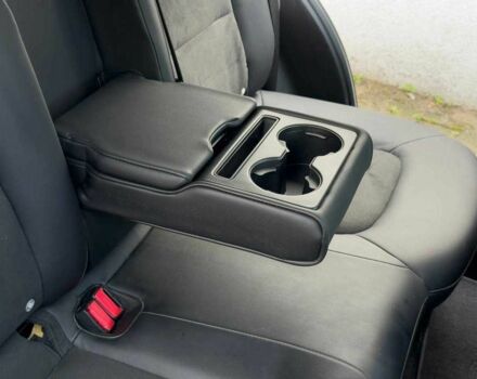 Белый Мазда СХ-5, объемом двигателя 0 л и пробегом 20 тыс. км за 300 $, фото 15 на Automoto.ua