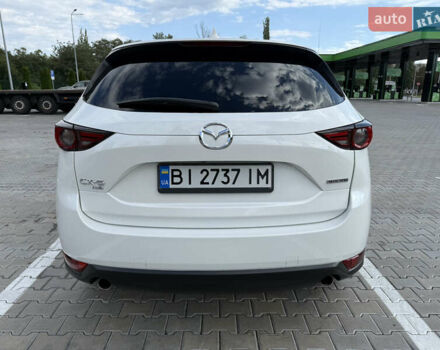 Белый Мазда СХ-5, объемом двигателя 2.49 л и пробегом 75 тыс. км за 24000 $, фото 6 на Automoto.ua