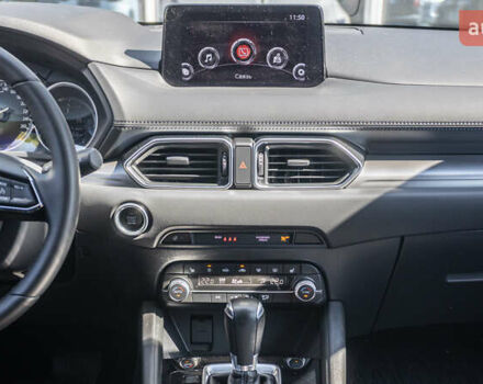 Белый Мазда СХ-5, объемом двигателя 2 л и пробегом 81 тыс. км за 24122 $, фото 14 на Automoto.ua