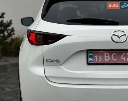 Белый Мазда СХ-5, объемом двигателя 2.49 л и пробегом 105 тыс. км за 17990 $, фото 9 на Automoto.ua