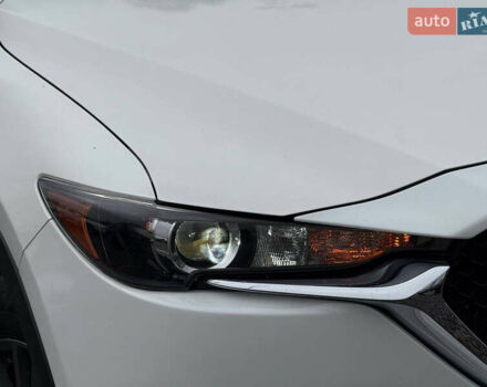 Білий Мазда СХ-5, об'ємом двигуна 2.5 л та пробігом 53 тис. км за 19999 $, фото 11 на Automoto.ua