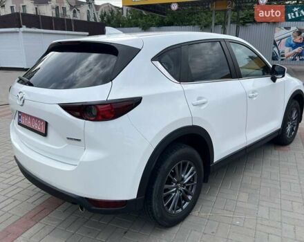 Білий Мазда СХ-5, об'ємом двигуна 2.49 л та пробігом 104 тис. км за 19000 $, фото 5 на Automoto.ua
