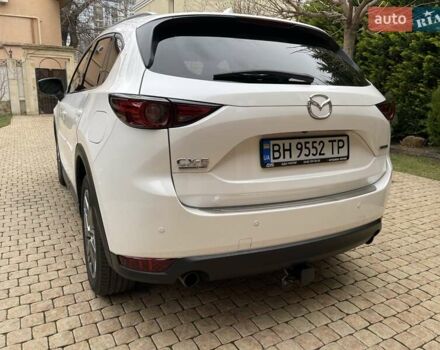 Белый Мазда СХ-5, объемом двигателя 2.49 л и пробегом 23 тыс. км за 29100 $, фото 6 на Automoto.ua