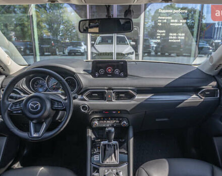 Белый Мазда СХ-5, объемом двигателя 2 л и пробегом 81 тыс. км за 24122 $, фото 7 на Automoto.ua