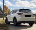 Белый Мазда СХ-5, объемом двигателя 0 л и пробегом 20 тыс. км за 300 $, фото 2 на Automoto.ua