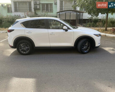 Белый Мазда СХ-5, объемом двигателя 2.5 л и пробегом 104 тыс. км за 23200 $, фото 3 на Automoto.ua