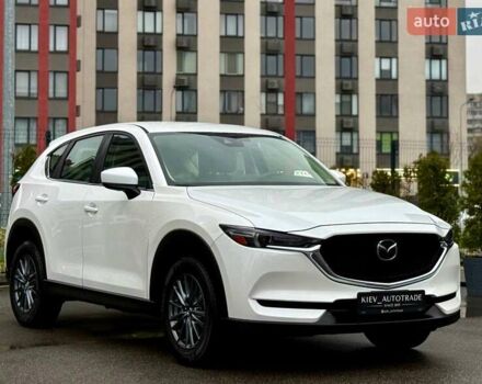 Белый Мазда СХ-5, объемом двигателя 2.5 л и пробегом 72 тыс. км за 18900 $, фото 2 на Automoto.ua