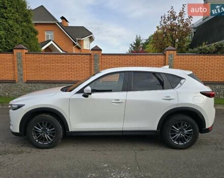 Белый Мазда СХ-5, объемом двигателя 2 л и пробегом 34 тыс. км за 25000 $, фото 5 на Automoto.ua