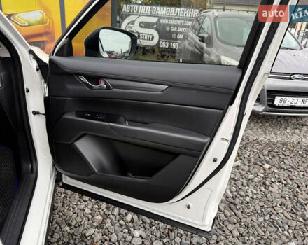 Белый Мазда СХ-5, объемом двигателя 2.5 л и пробегом 53 тыс. км за 19999 $, фото 38 на Automoto.ua