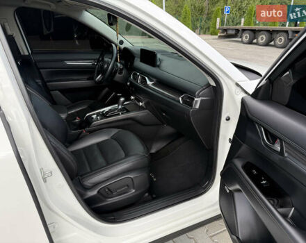 Белый Мазда СХ-5, объемом двигателя 2.49 л и пробегом 75 тыс. км за 24000 $, фото 32 на Automoto.ua