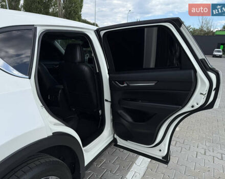 Белый Мазда СХ-5, объемом двигателя 2.49 л и пробегом 75 тыс. км за 24000 $, фото 28 на Automoto.ua