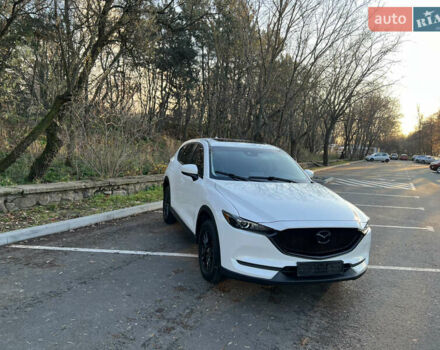 Белый Мазда СХ-5, объемом двигателя 2.5 л и пробегом 110 тыс. км за 19500 $, фото 2 на Automoto.ua