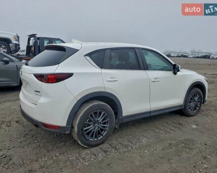 Белый Мазда СХ-5, объемом двигателя 2.49 л и пробегом 101 тыс. км за 5100 $, фото 2 на Automoto.ua