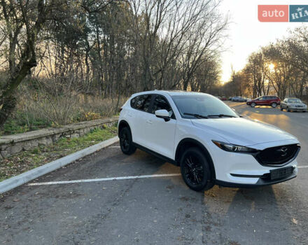 Белый Мазда СХ-5, объемом двигателя 2.5 л и пробегом 110 тыс. км за 19500 $, фото 3 на Automoto.ua