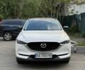 Білий Мазда СХ-5, об'ємом двигуна 2 л та пробігом 140 тис. км за 22999 $, фото 3 на Automoto.ua