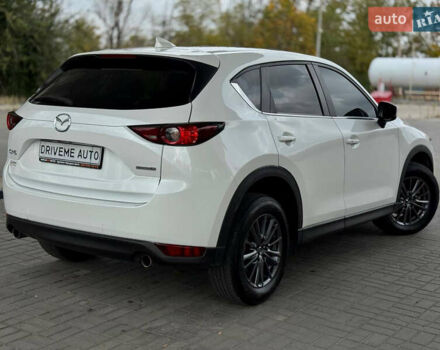Білий Мазда СХ-5, об'ємом двигуна 2.49 л та пробігом 75 тис. км за 19699 $, фото 4 на Automoto.ua