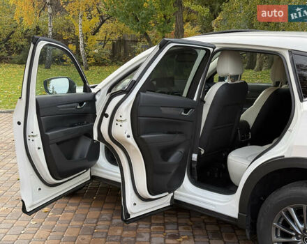 Мазда СХ-5 2021 у Києві на Automoto.ua Білий Мазда СХ-5, об'ємом двигуна 2.49 л та пробігом 111 тис. км за 21500 $, фото 16 на Automoto.ua