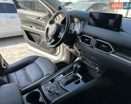 Белый Мазда СХ-5, объемом двигателя 2.49 л и пробегом 58 тыс. км за 24500 $, фото 63 на Automoto.ua