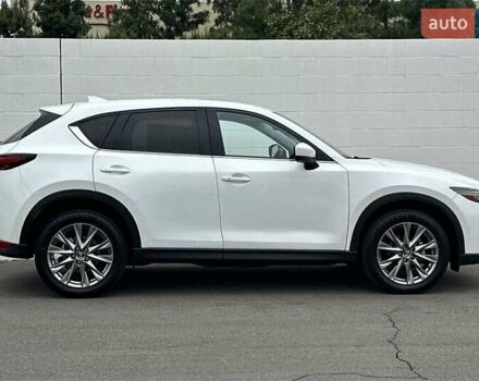 Белый Мазда СХ-5, объемом двигателя 2.49 л и пробегом 58 тыс. км за 11300 $, фото 3 на Automoto.ua
