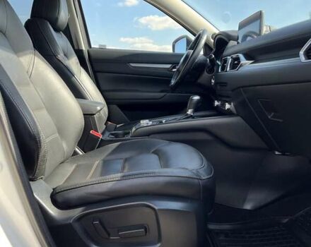 Белый Мазда СХ-5, объемом двигателя 2.5 л и пробегом 79 тыс. км за 22500 $, фото 74 на Automoto.ua