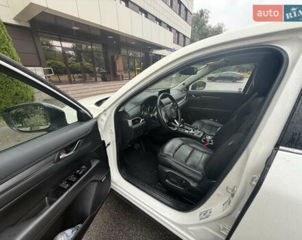 Белый Мазда СХ-5, объемом двигателя 2.49 л и пробегом 55 тыс. км за 22000 $, фото 9 на Automoto.ua