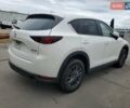 Белый Мазда СХ-5, объемом двигателя 2.49 л и пробегом 122 тыс. км за 17350 $, фото 3 на Automoto.ua