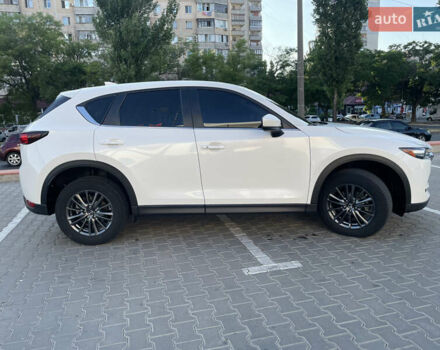 Білий Мазда СХ-5, об'ємом двигуна 2.49 л та пробігом 60 тис. км за 24500 $, фото 1 на Automoto.ua