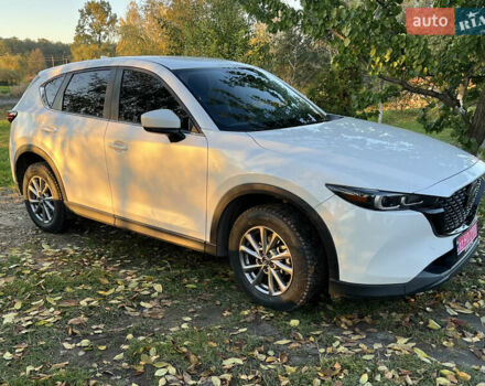 Белый Мазда СХ-5, объемом двигателя 2.49 л и пробегом 42 тыс. км за 19999 $, фото 2 на Automoto.ua