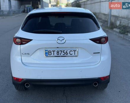 Білий Мазда СХ-5, об'ємом двигуна 2 л та пробігом 33 тис. км за 24500 $, фото 6 на Automoto.ua