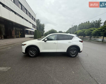 Белый Мазда СХ-5, объемом двигателя 2.49 л и пробегом 55 тыс. км за 22000 $, фото 4 на Automoto.ua