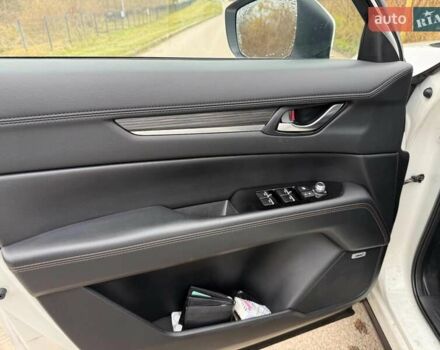 Білий Мазда СХ-5, об'ємом двигуна 2.49 л та пробігом 115 тис. км за 24500 $, фото 9 на Automoto.ua