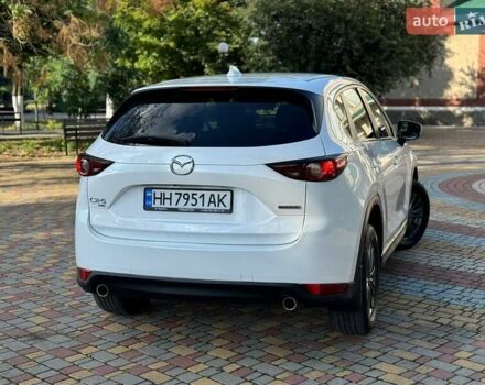 Белый Мазда СХ-5, объемом двигателя 2.49 л и пробегом 102 тыс. км за 21500 $, фото 10 на Automoto.ua
