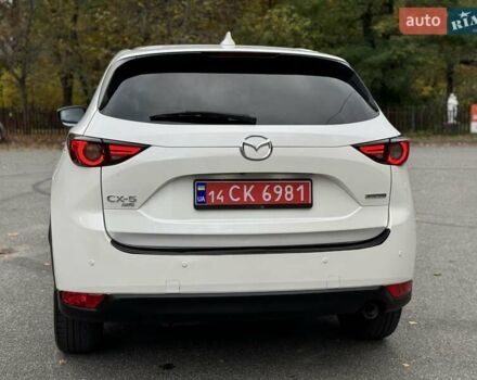 Белый Мазда СХ-5, объемом двигателя 2 л и пробегом 173 тыс. км за 21999 $, фото 25 на Automoto.ua