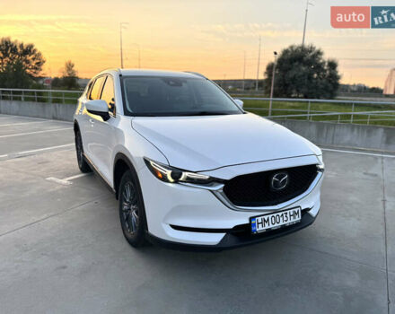Белый Мазда СХ-5, объемом двигателя 2.5 л и пробегом 73 тыс. км за 17900 $, фото 3 на Automoto.ua